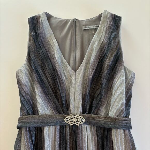 Danny & Nicole Silver Metallic Crinkle Rhinestone Belted Gown Formal Dress Sz 6 - Picture 3 of 12
